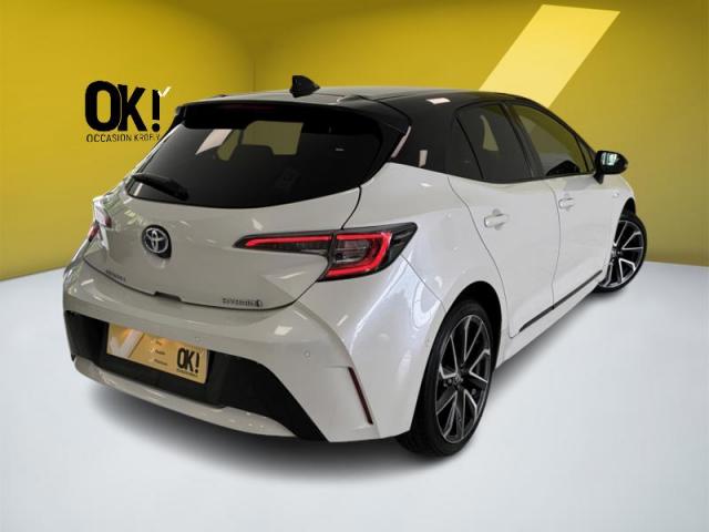 Toyota Corolla image 5