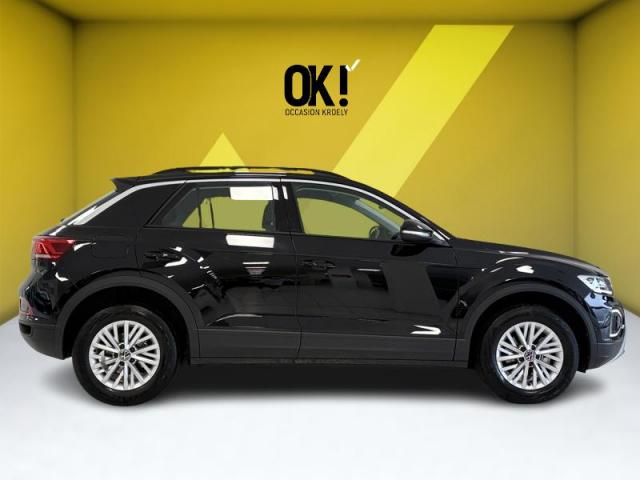 Volkswagen T-Roc image 2