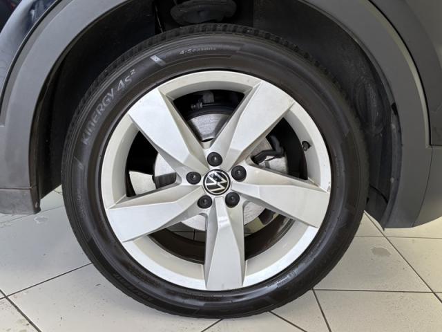 Volkswagen T-Cross image 3