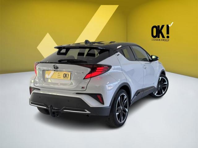 Toyota C-Hr image 8