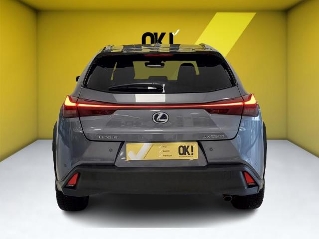 Lexus Ux image 9