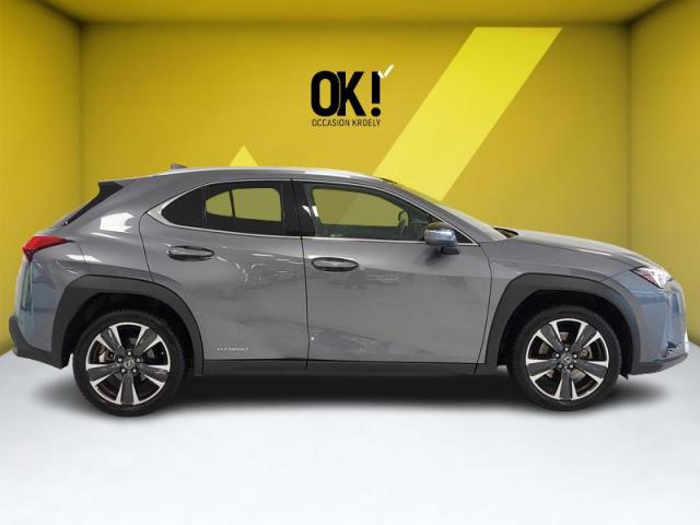 Lexus Ux image 2