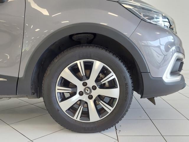 Renault Captur image 9