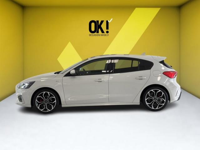 Ford Focus image 6