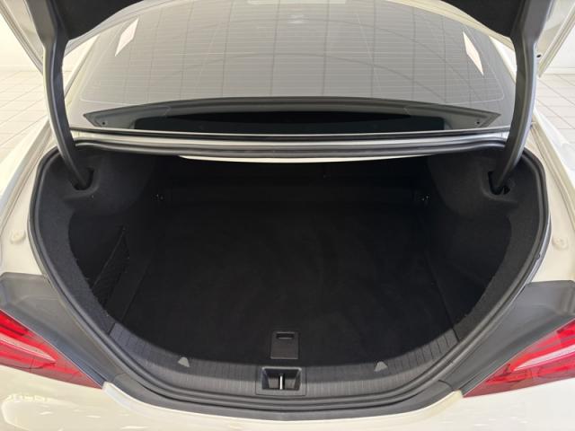 Mercedes Benz Cla image 6