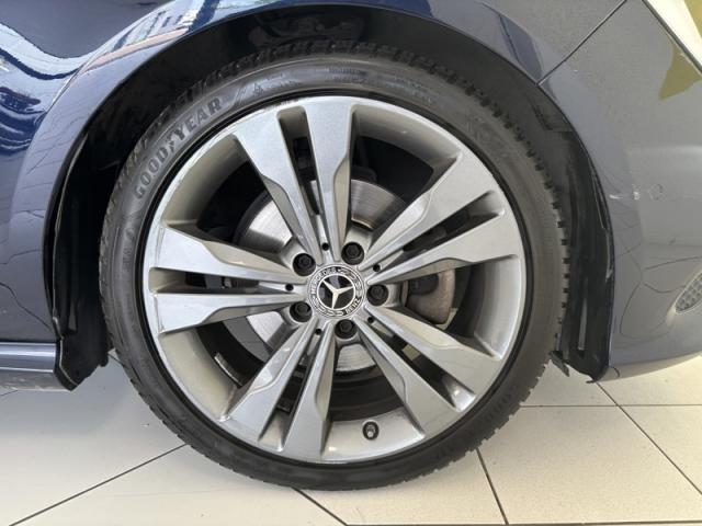 Mercedes Benz Cla image 9