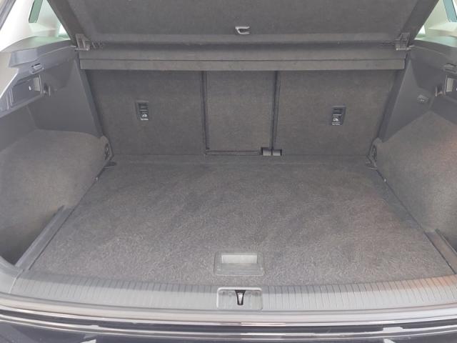 Volkswagen Tiguan image 2