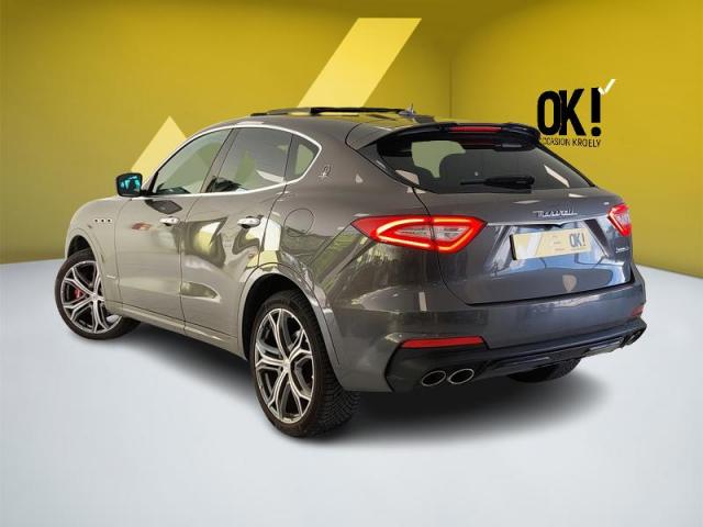 Maserati Levante image 2
