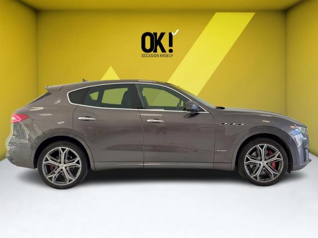 Maserati Levante image 5