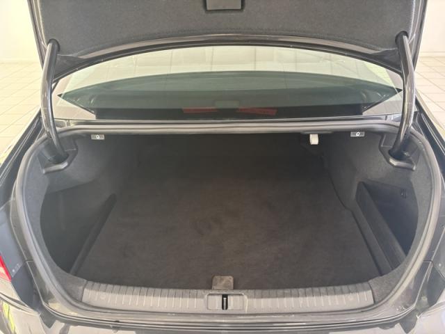 Volkswagen Passat image 4