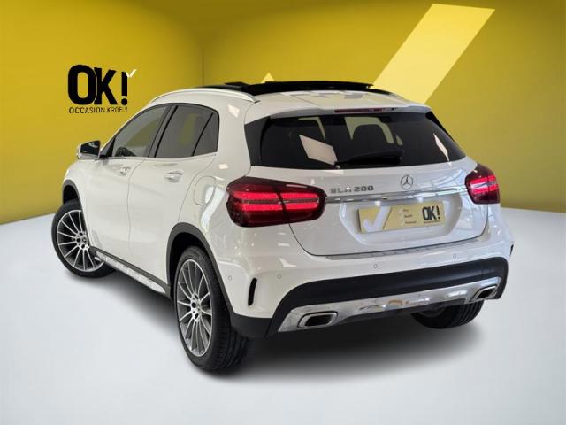 Mercedes Benz Gla image 8