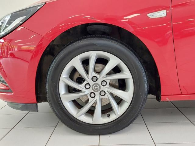 Opel Astra K image 9