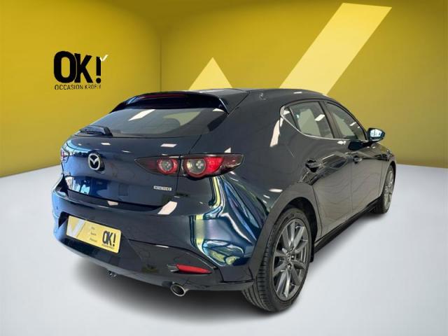 Mazda 3 image 2
