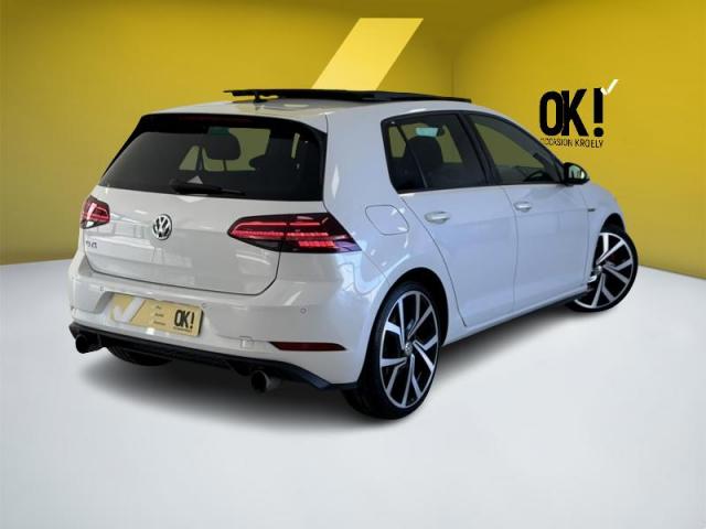 Volkswagen Golf image 9