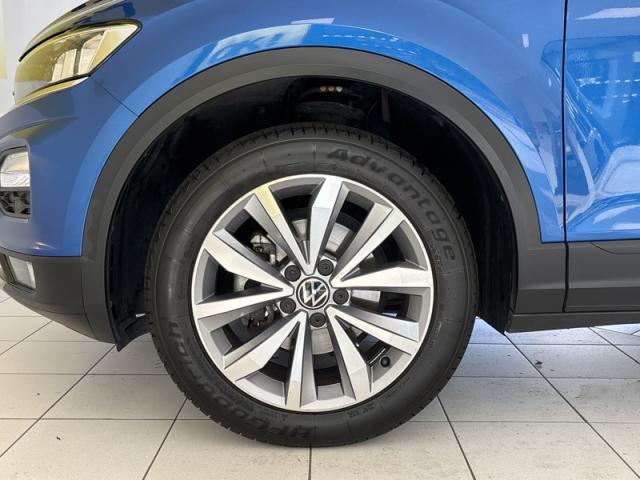 Volkswagen T-Roc image 9