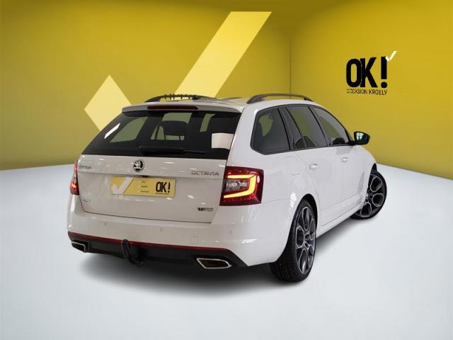 Skoda Octavia image 2