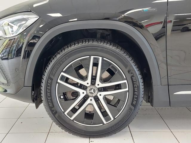 Mercedes Benz Gla image 9