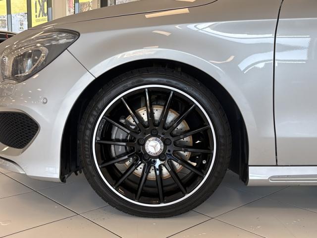 Mercedes Benz Cla Shooting Brake image 9