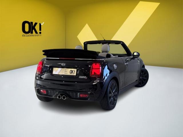 Mini Cabrio image 8