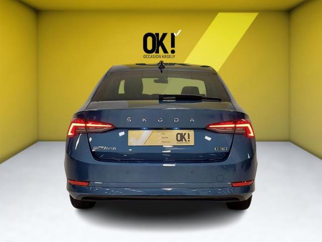 Skoda Octavia image 5