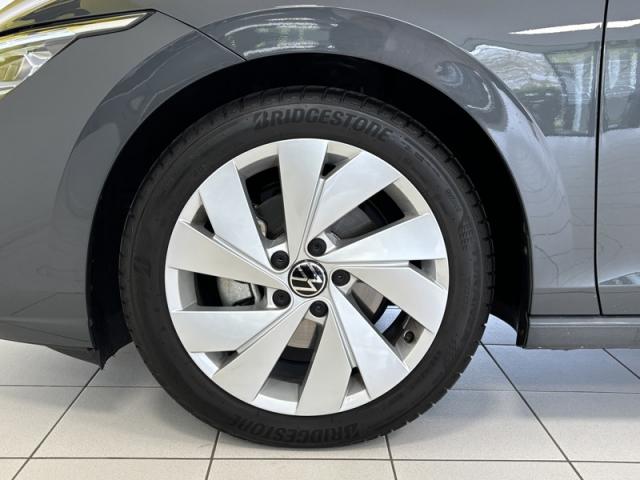 Volkswagen Golf image 2