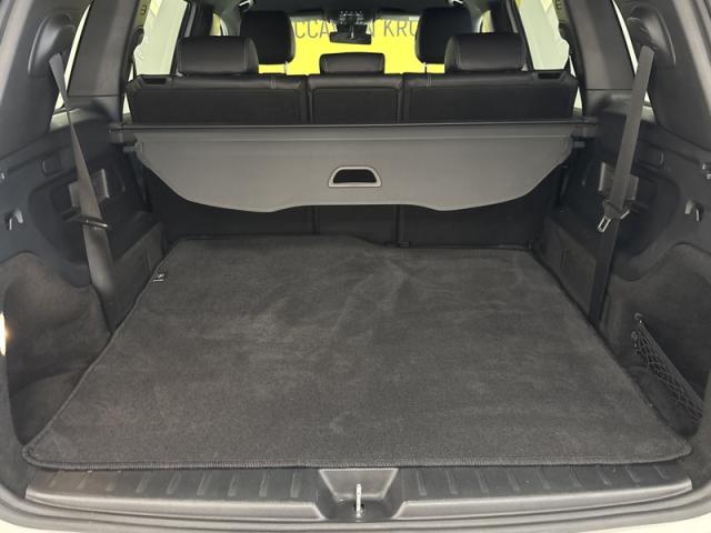 Mercedes Benz Glb image 5