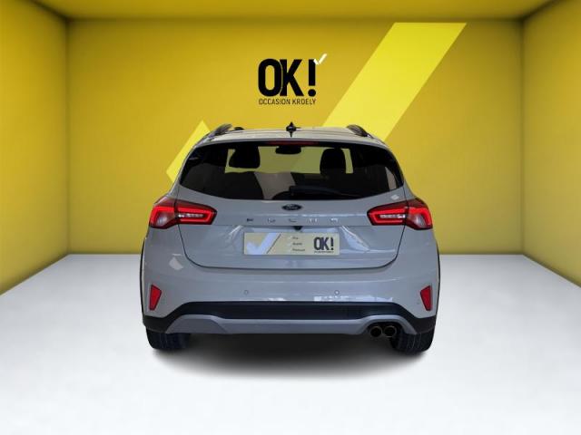 Ford Focus image 6
