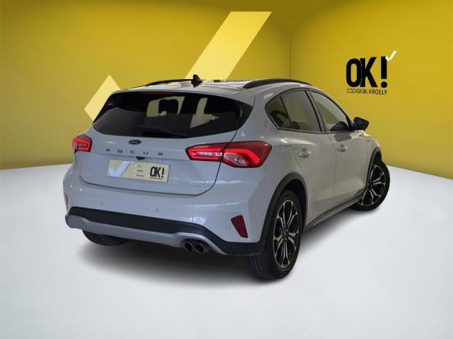 Ford Focus image 9