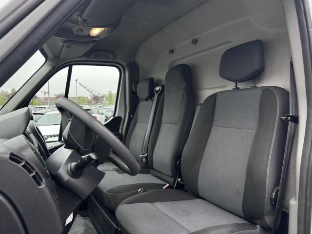 Renault Master image 7