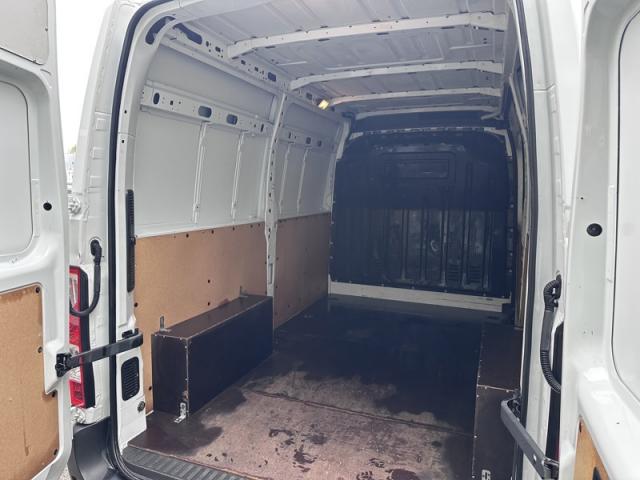 Renault Master image 4