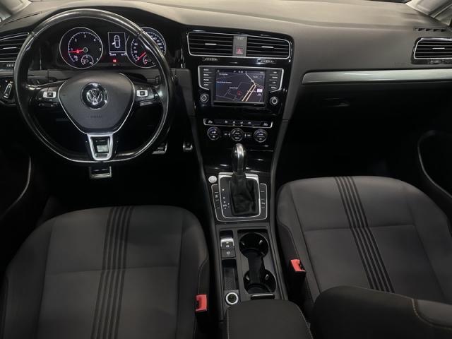 Volkswagen Golf image 7