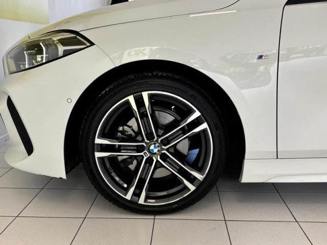 Bmw Série 1 image 1