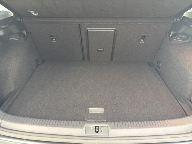 Volkswagen Golf image 1