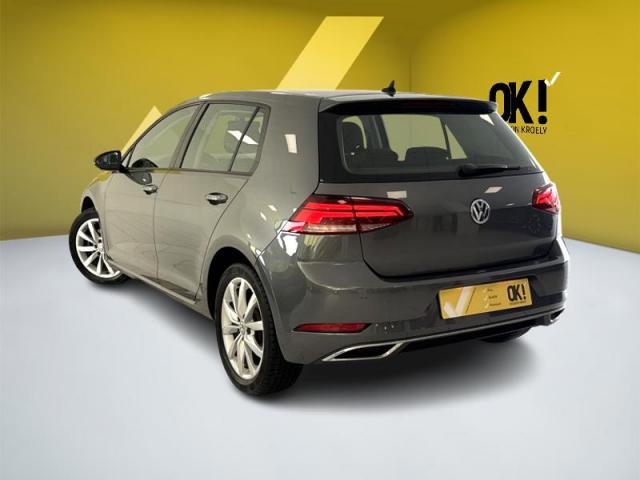 Volkswagen Golf image 9