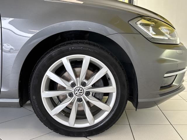 Volkswagen Golf image 3