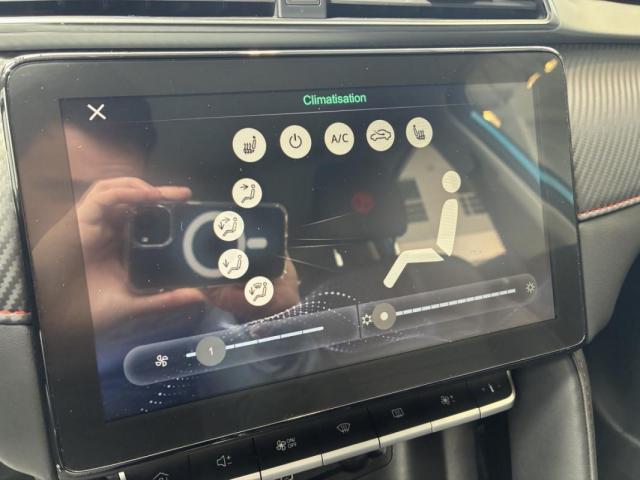 Mg Motor Zs image 3