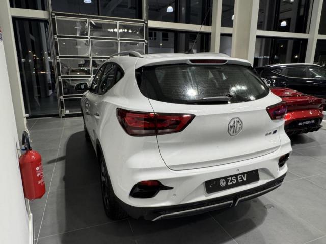 Mg Motor Zs Ev image 1