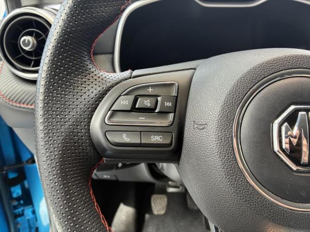 Mg Motor Zs image 6