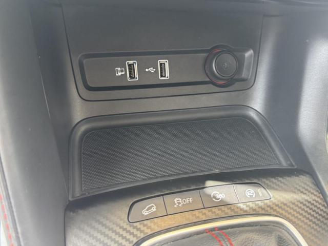 Mg Motor Zs image 5