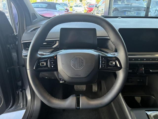 Mg Motor Mg3 image 2