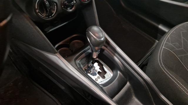 Peugeot 2008 image 6