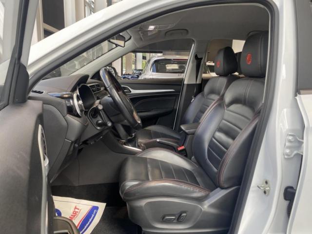 Mg Zs image 1