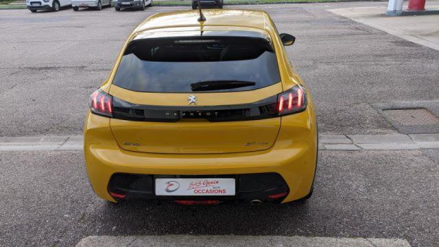 Peugeot 208 image 7