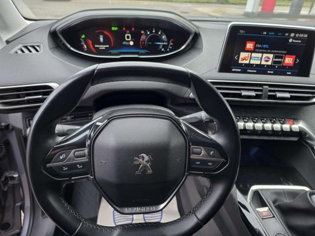 Peugeot 3008 image 5