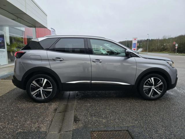 Peugeot 3008 image 8