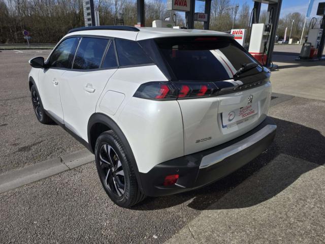 Peugeot 2008 image 6
