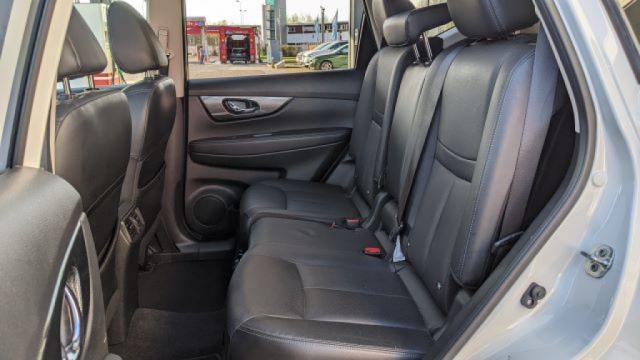 Nissan X-Trail image 2