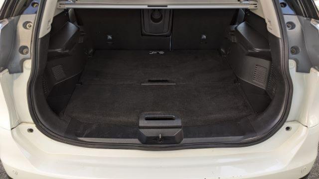 Nissan X-Trail image 8