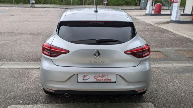 Renault Clio image 8