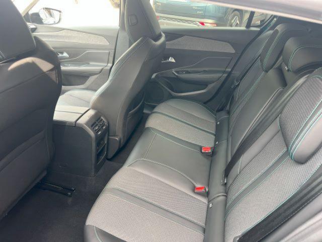 Peugeot 308 image 3